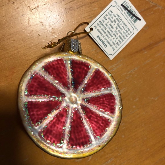 Sliced Grapefruit Ornament - Picture 3 of 4
